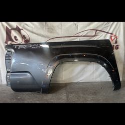 2016-2017-2018-2019-2020-2021-2022-2023  Toyota Tacoma Bed Right Side Skin Short Bed 