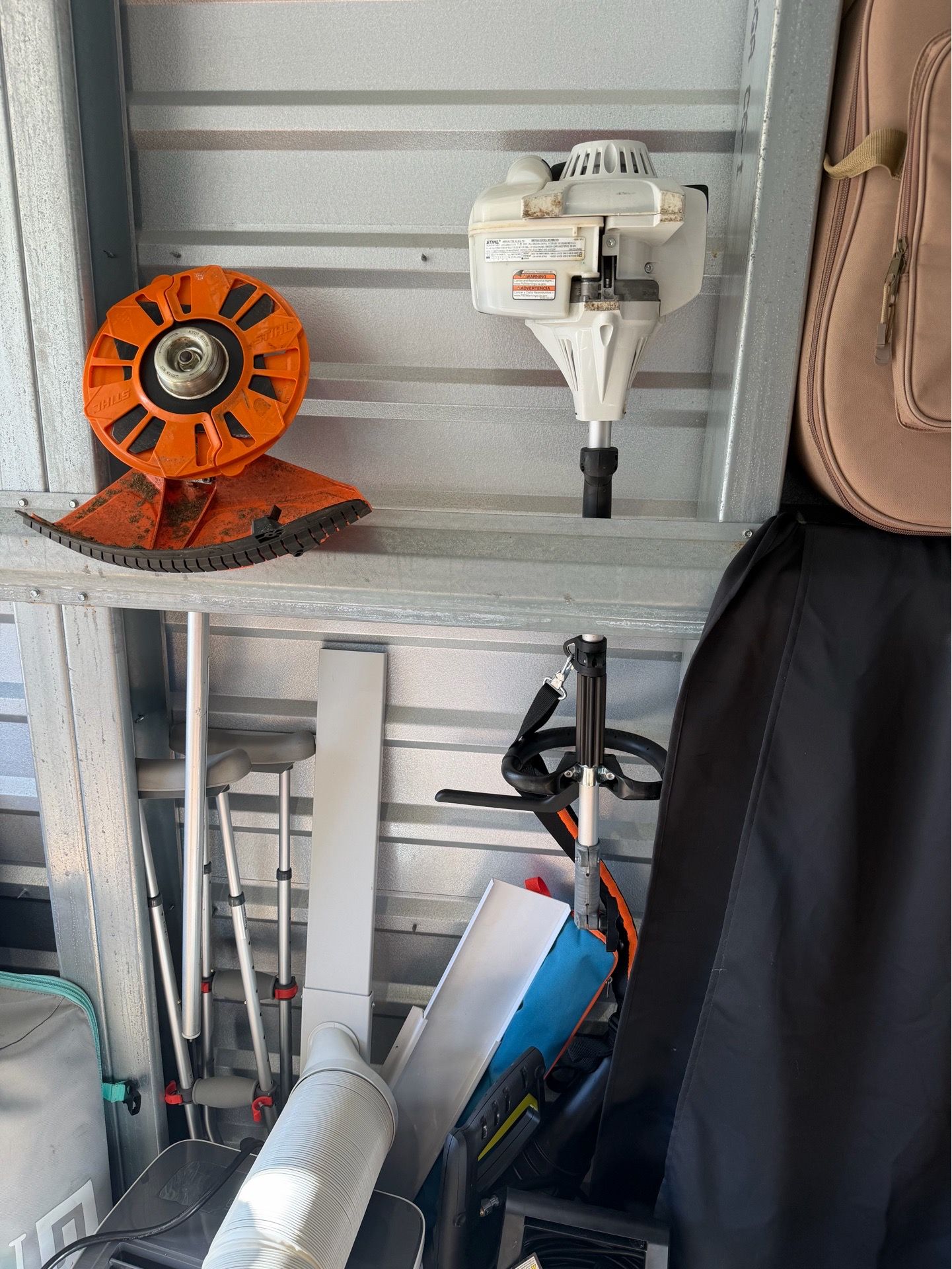 Stihl trimmer and leaf blower combo