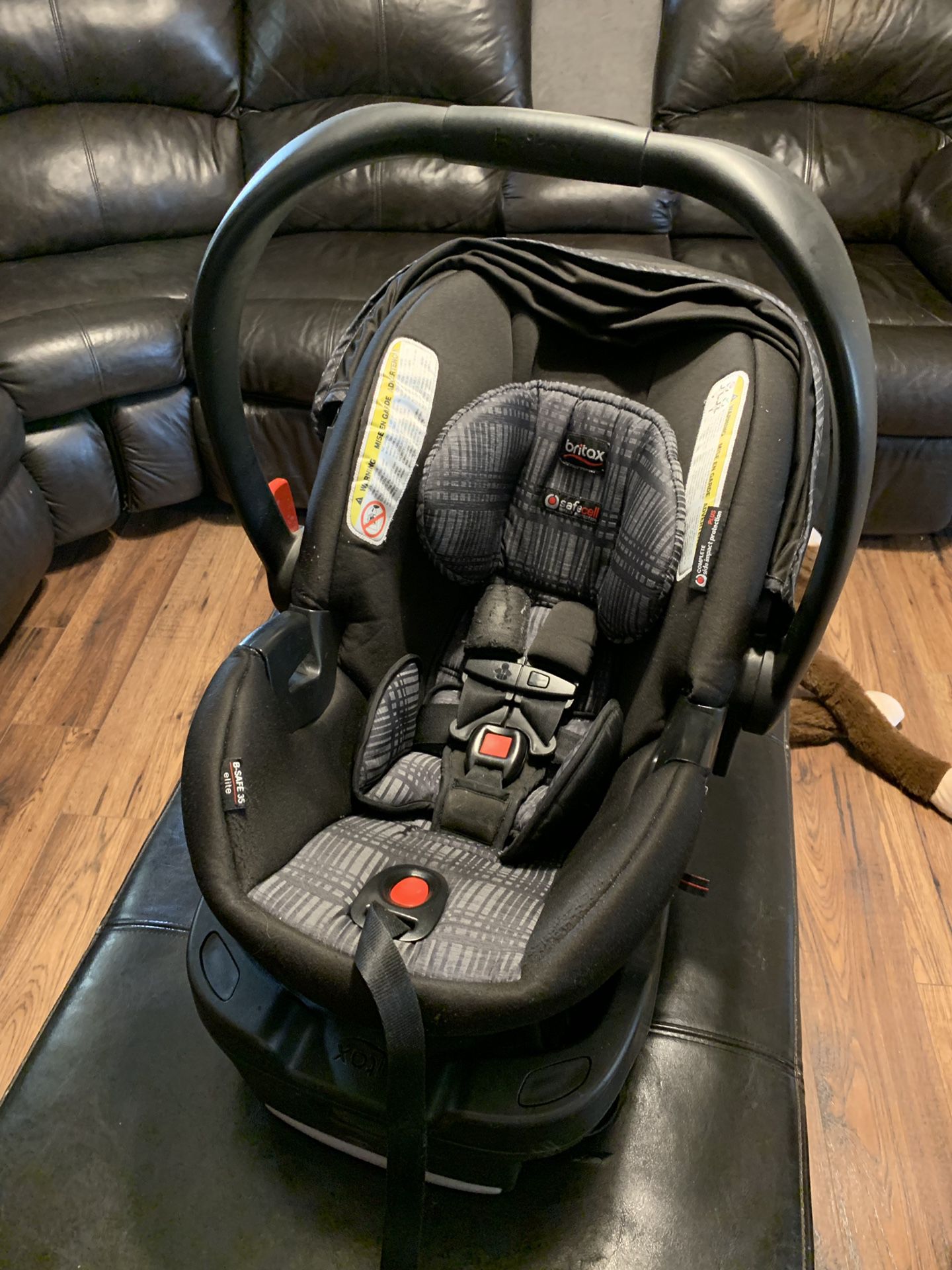 Britax B Safe Infant car seat