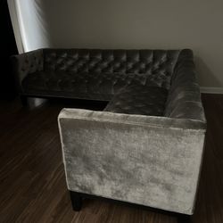 High Fashion Home Sectional 