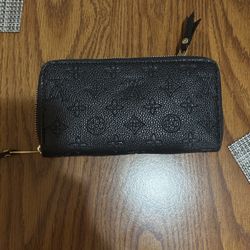 Black Louis Vuitton Wallet