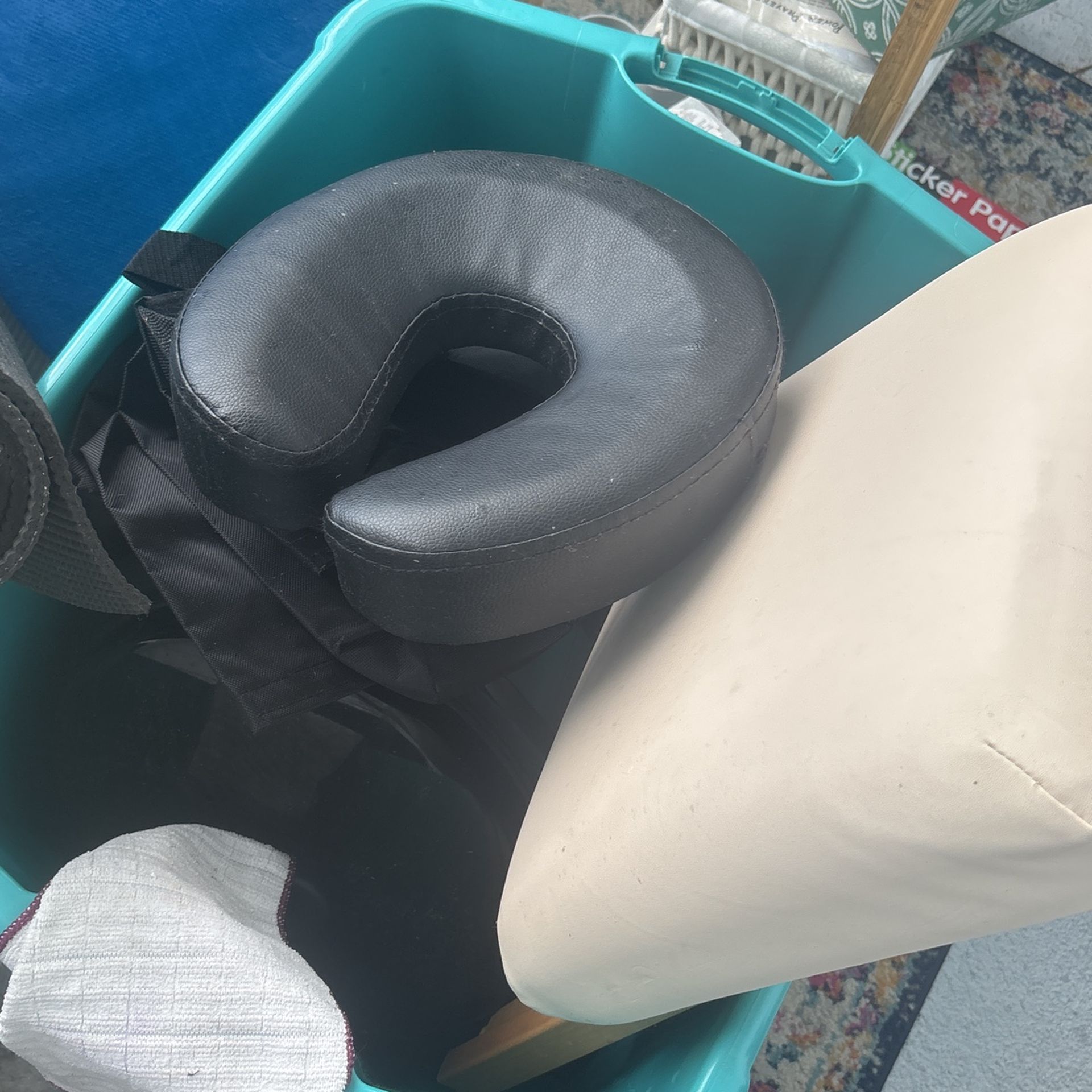 Face Cradle Cushion