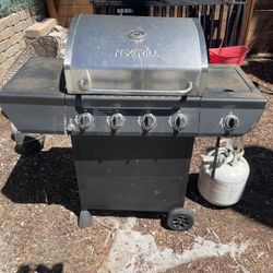 Nexgrill + Cover, Tank