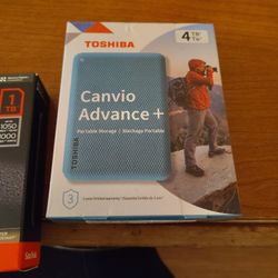 Toshiba canvio advance 4tb portable storage