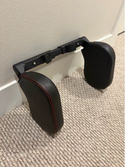 Car headrest pillow
