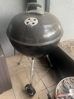 Weber 22” kettle With Tools And Charcoal
