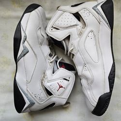 Nike Air Jordan True Flight Size 9 Good Condition 