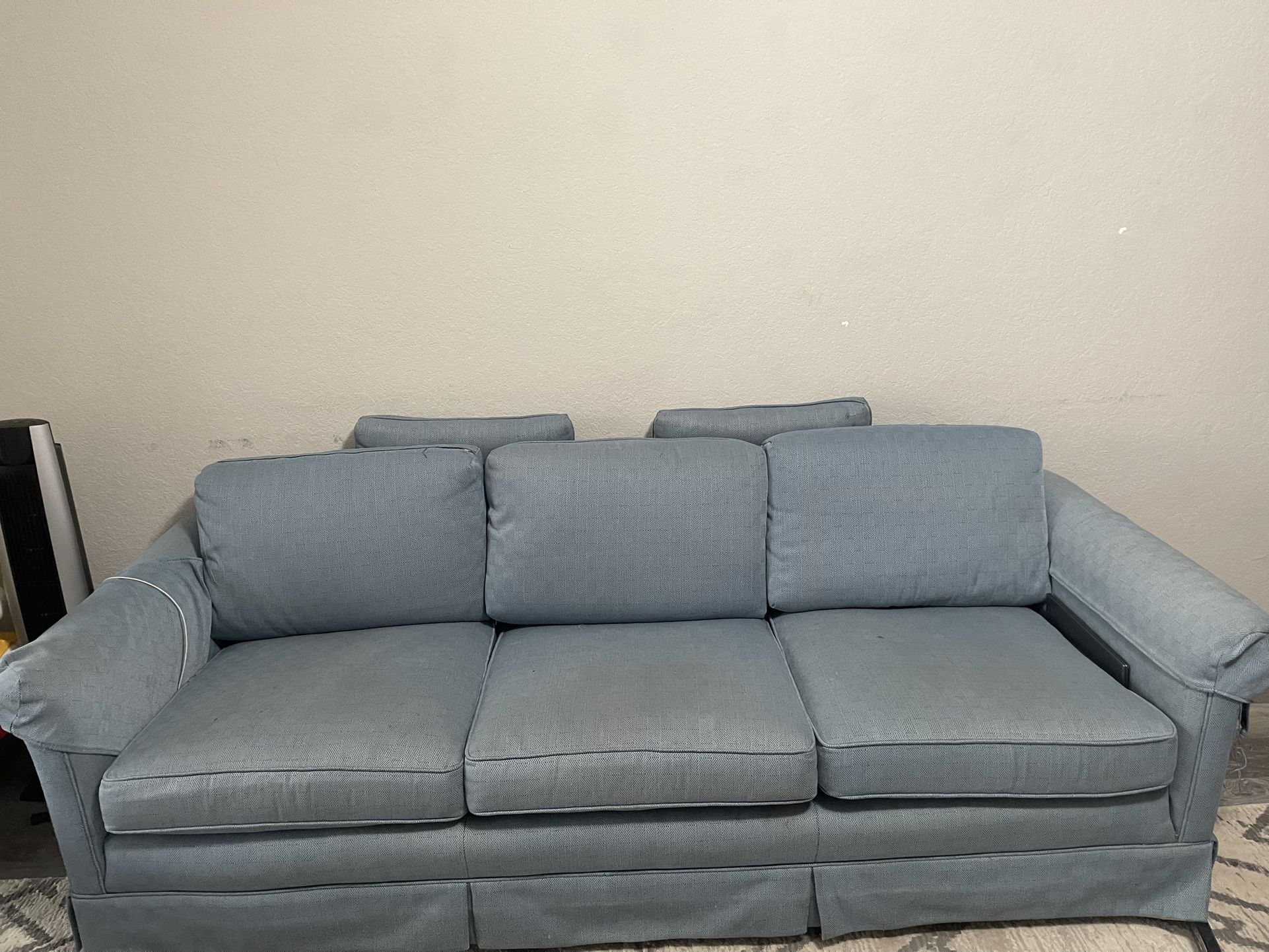 Sofa/couch Giving Away 