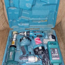Makita 14.4 volt drill set with case