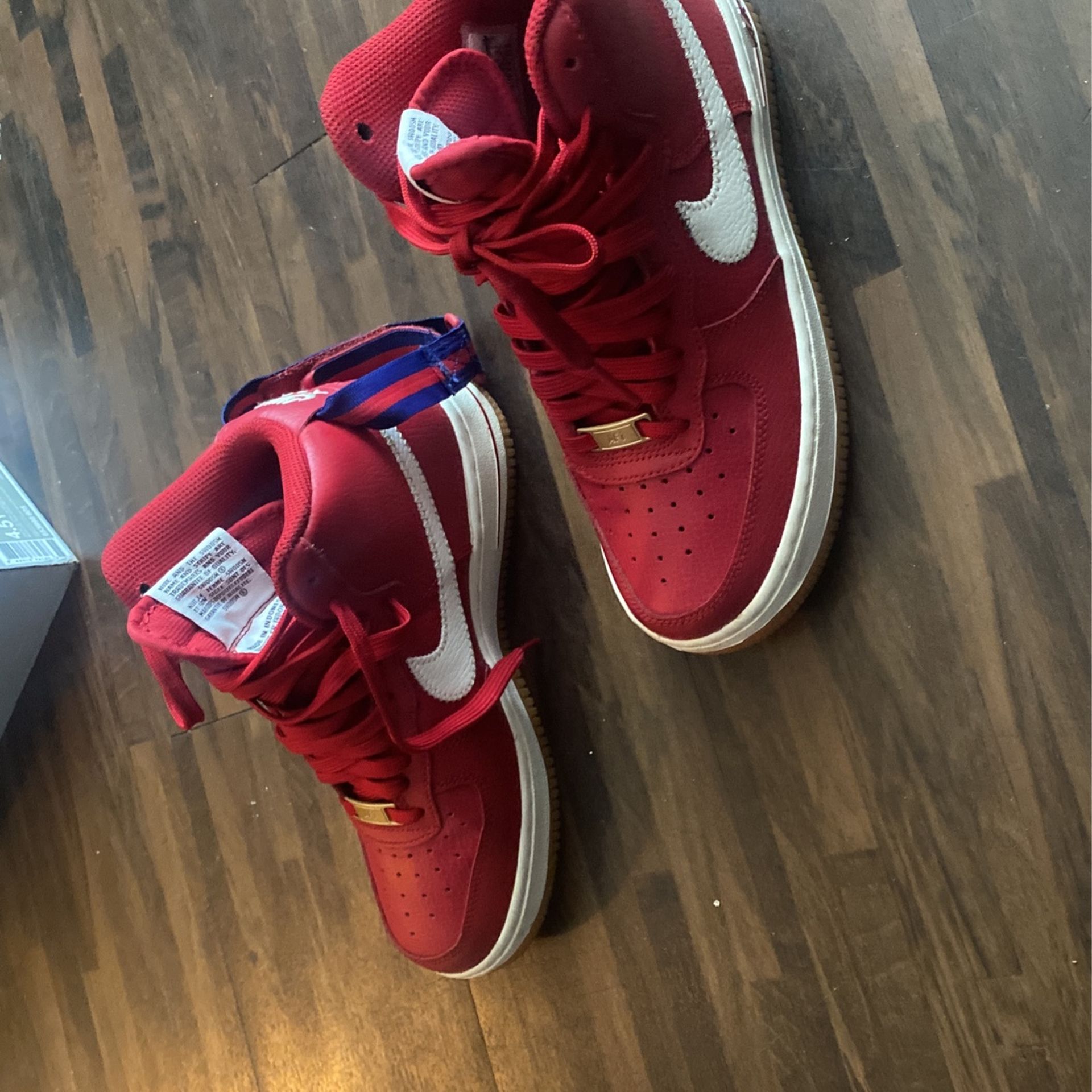 Air Force 1 High GS ‘GYM RED GUM’