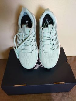 Steel toe shoe