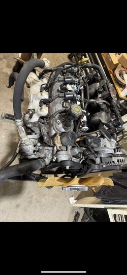 99-06 GM 6.0L LQ9 Engine