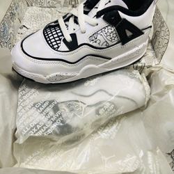 Brand New In Box Jordan 4 Retro 