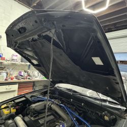 Hood 1992 Nissan Skyline