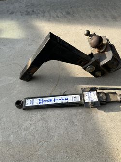 Trailer Hitch and Ball Set Up