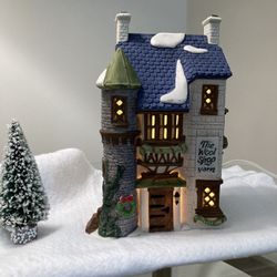 Dept 56 The Wool And Yarn Shop