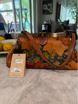 PATRICIA NASH PURSE NEW