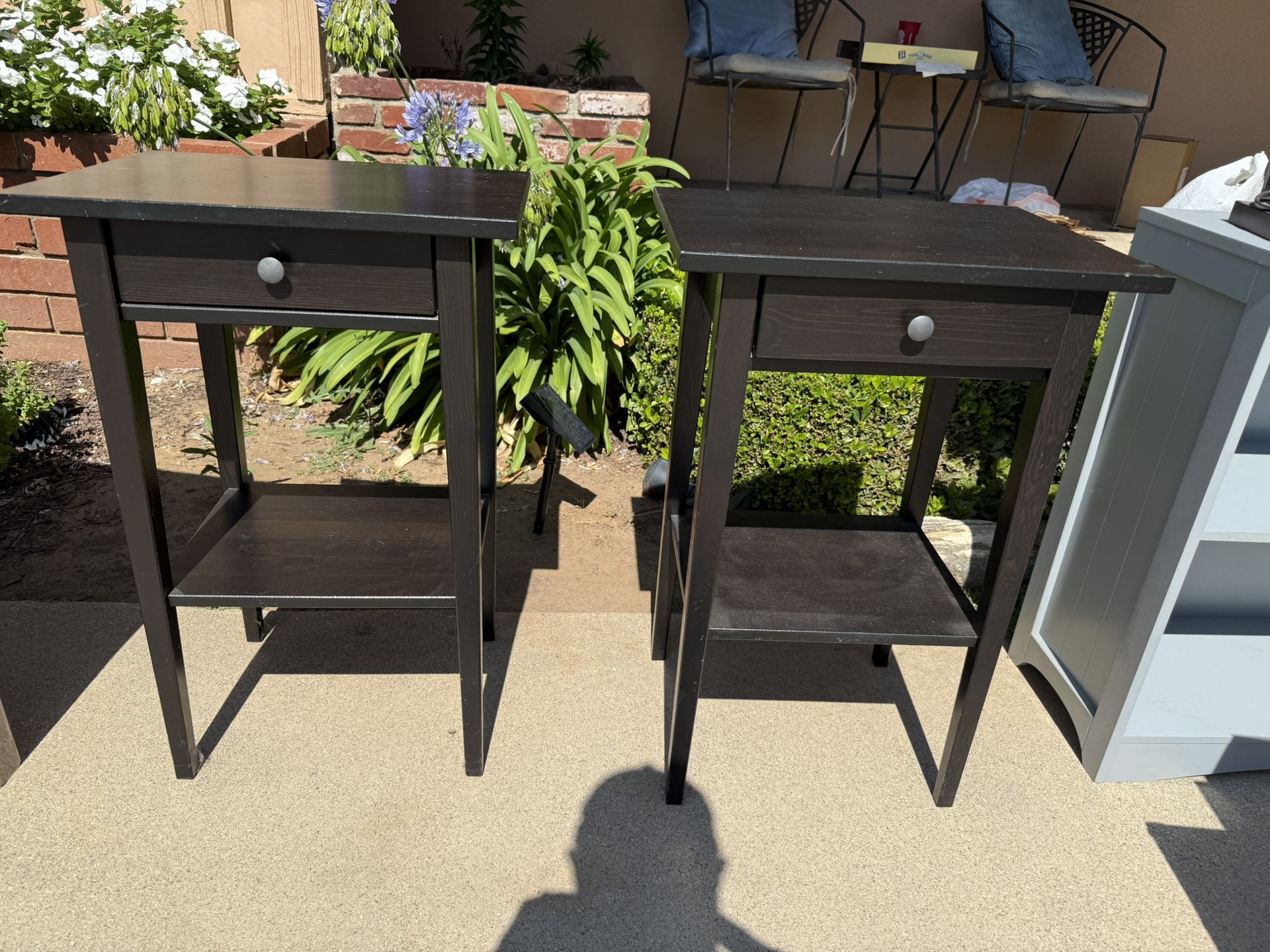 End Tables With Drawers