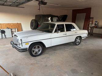 1973 Mercedes-Benz 280