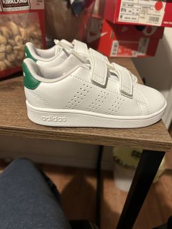 adida shoes in kid/infant 8.5