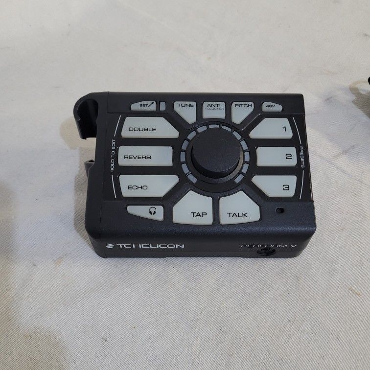 TC Electronic Perform-V • Vocal Processor