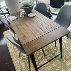 4 seater dining table