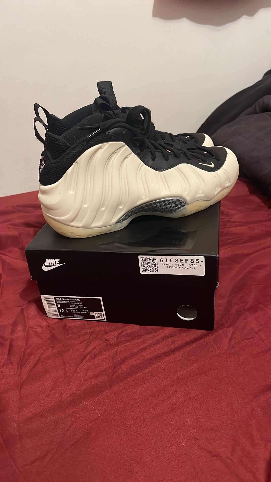 Nike Size 9 brand new never worn