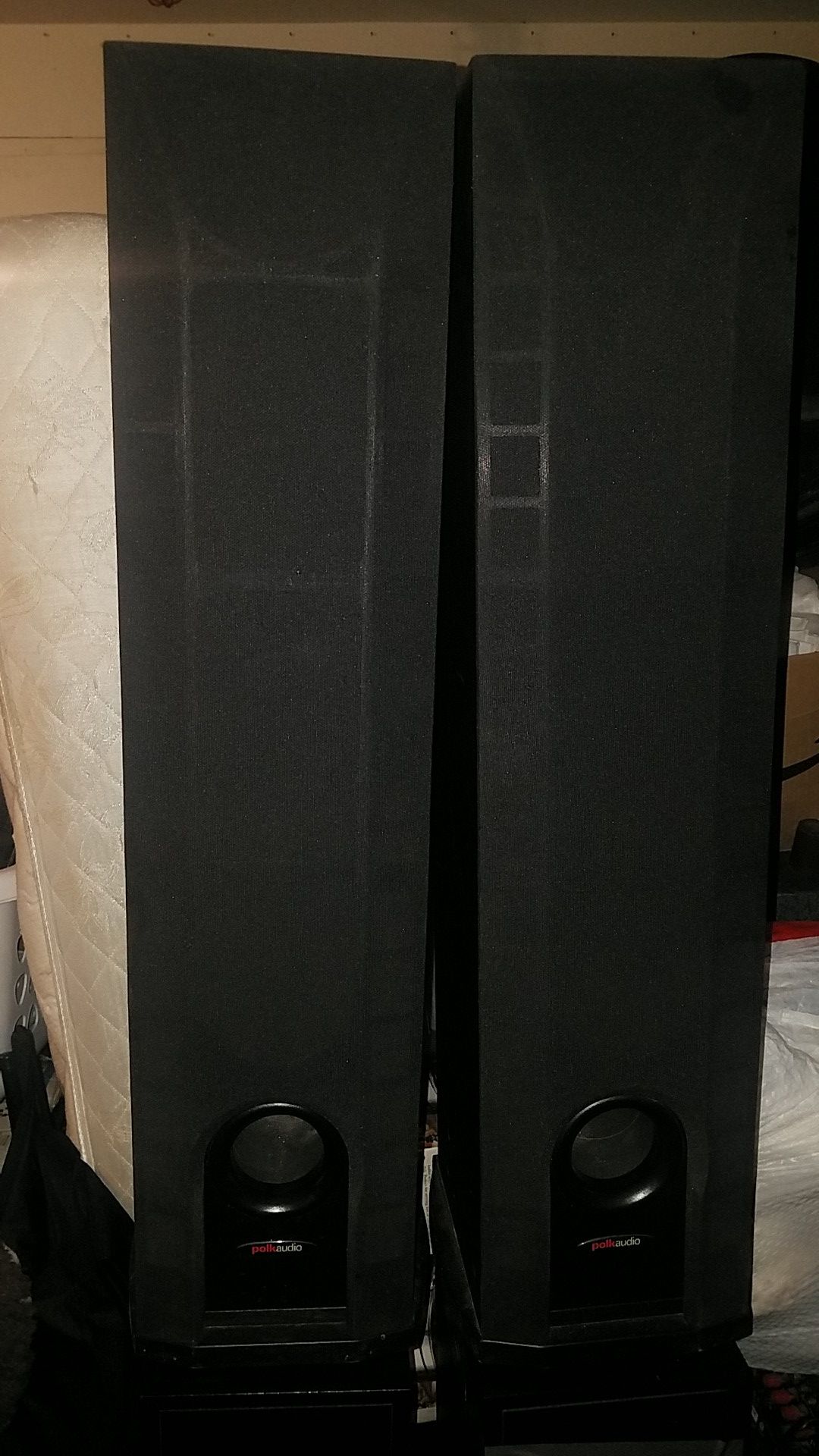 POLK AUDIO TOWER SPEAKERS