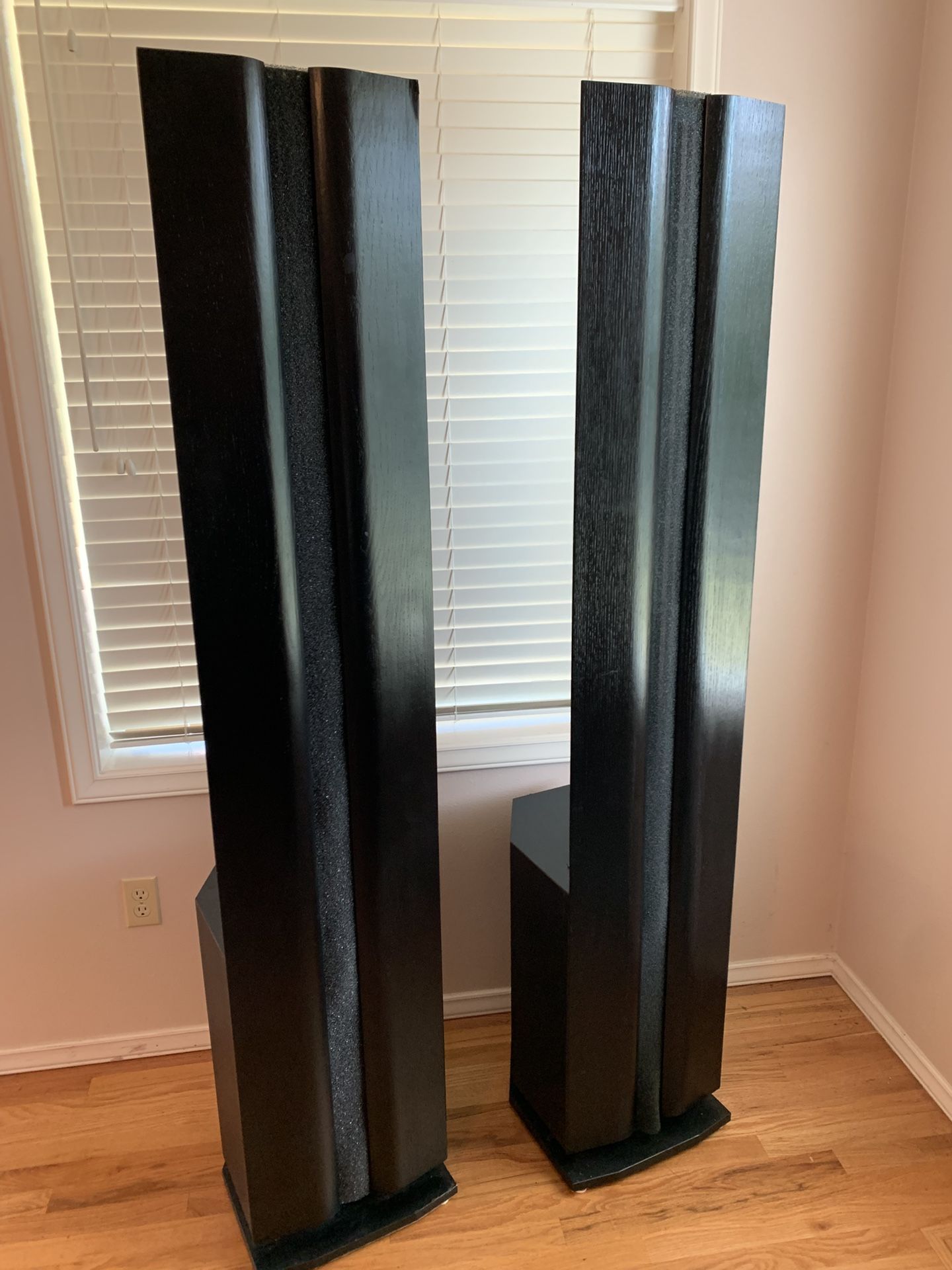 Carver AL III PLUS Speakers