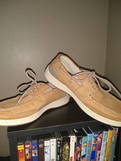 Mens Dockers nice 9.00