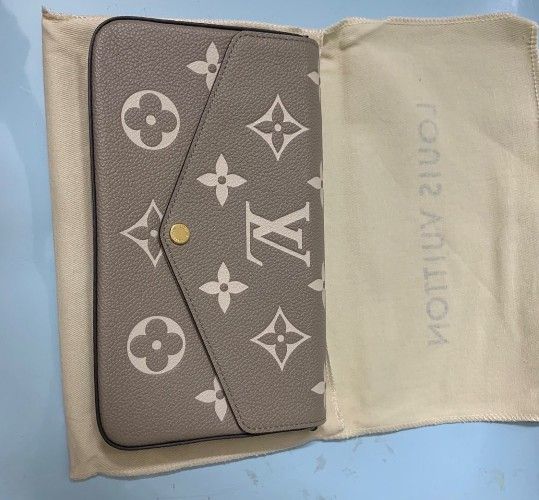 PRIVATE SELLER: LV Monogram Felicie Wallet Pouch - Taupe/Cream - PRISTINE! OBO!