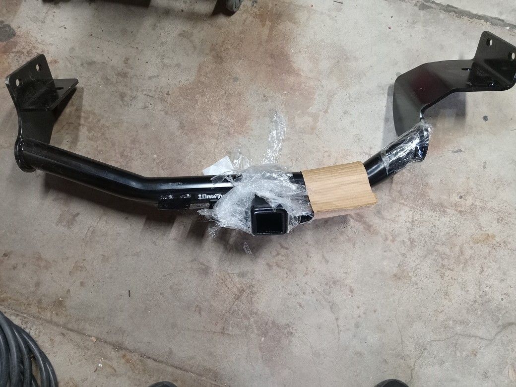 Trailer Hitch For Hyundia Santa Fe And Kia Sorrento