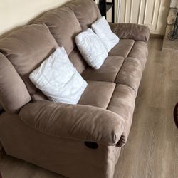 Recliner Couch $125