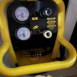 Dewalt 27 Gallon Air Compressor NEW