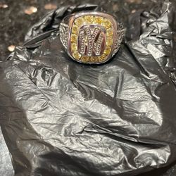 Yankee Ring Size 11