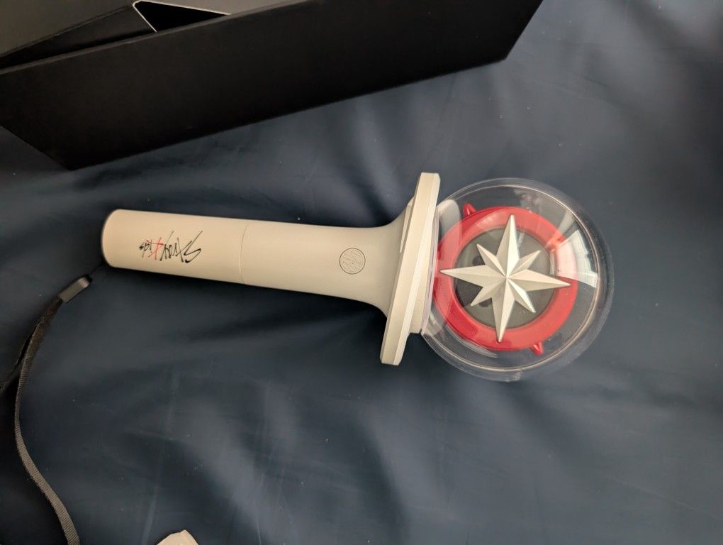 Stray Kids official Lightstick Version 2