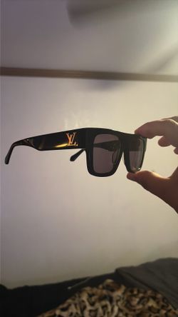 glasses men’s LV