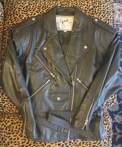Vintage 1980's Women's L LEATHER MOTO BIKER JACKET! GRUNGE. PUNK.