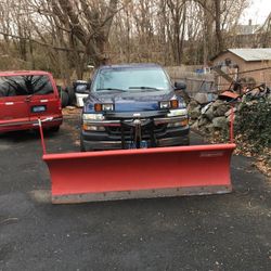 SNOW ❄️ PLOWING DRIVEWAYS FOR LOW !!!$$$$$$$