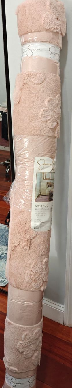 Jessica Simpson plush area rug, Dimensions: 48 inches by 66 inches