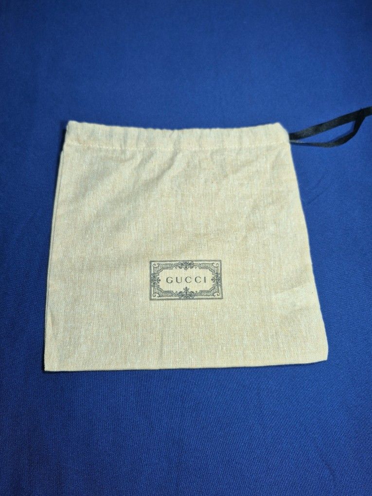 Gucci dust bag