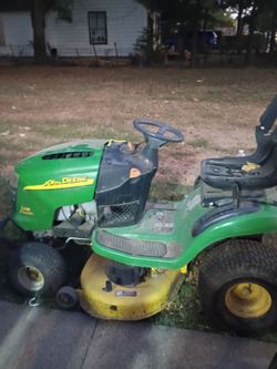 John Deere riding mower