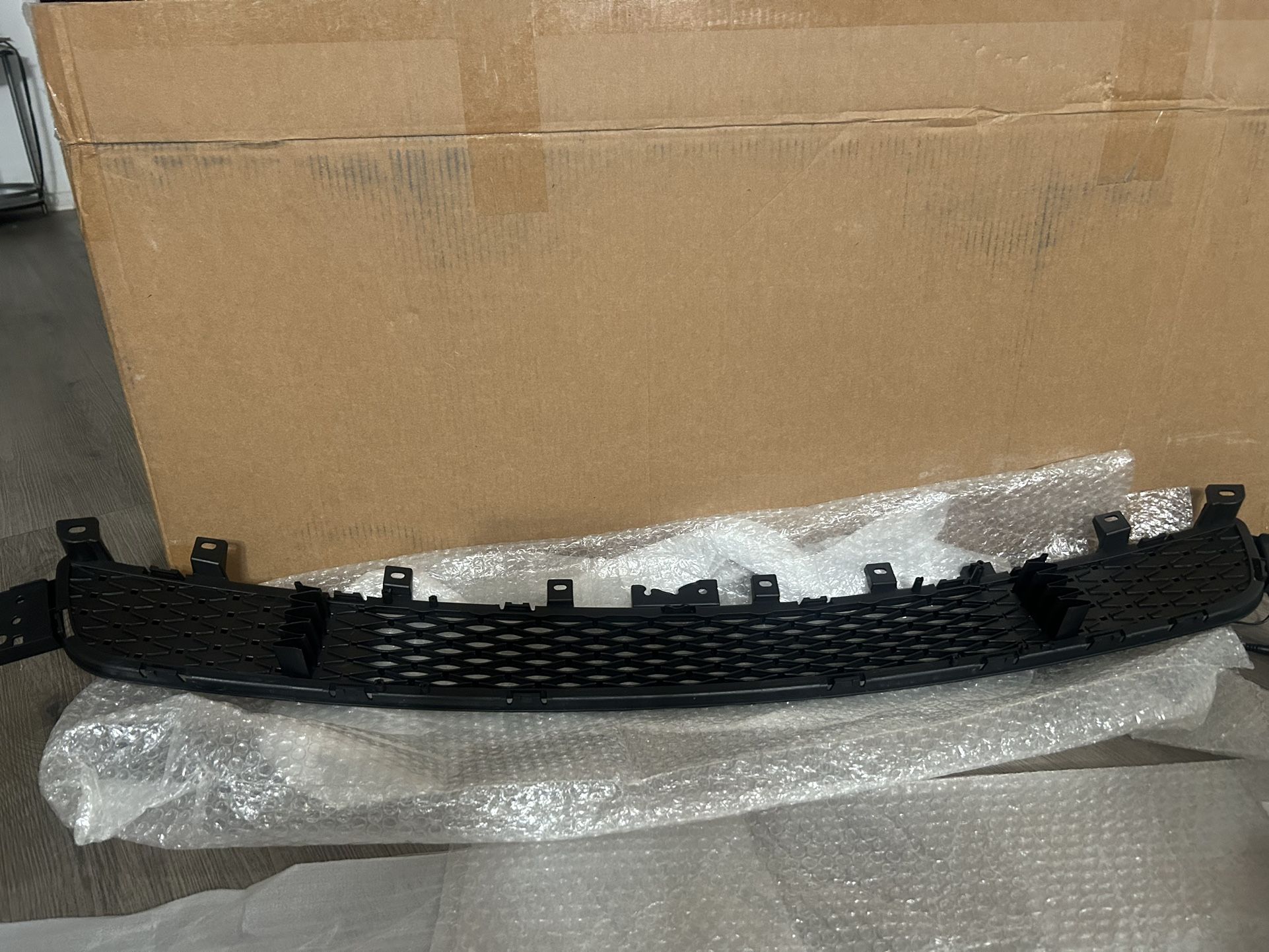 Infiniti Q50 Sport, Lower Grill 2020