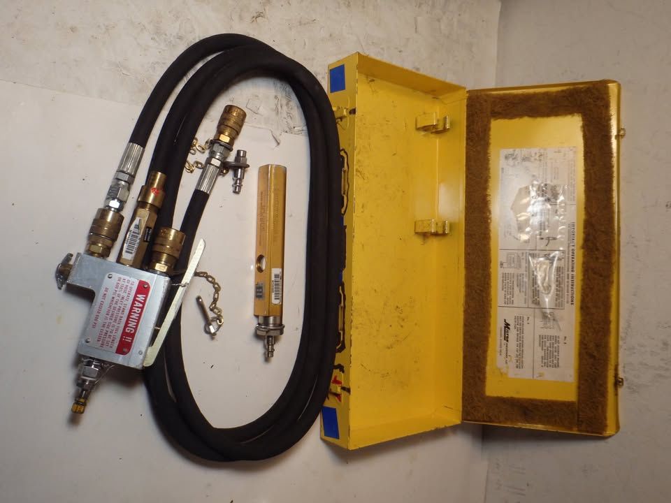 Milton 1065 Aircraft Tire Inflator Assembly Kit 81349 M85352/1 94894