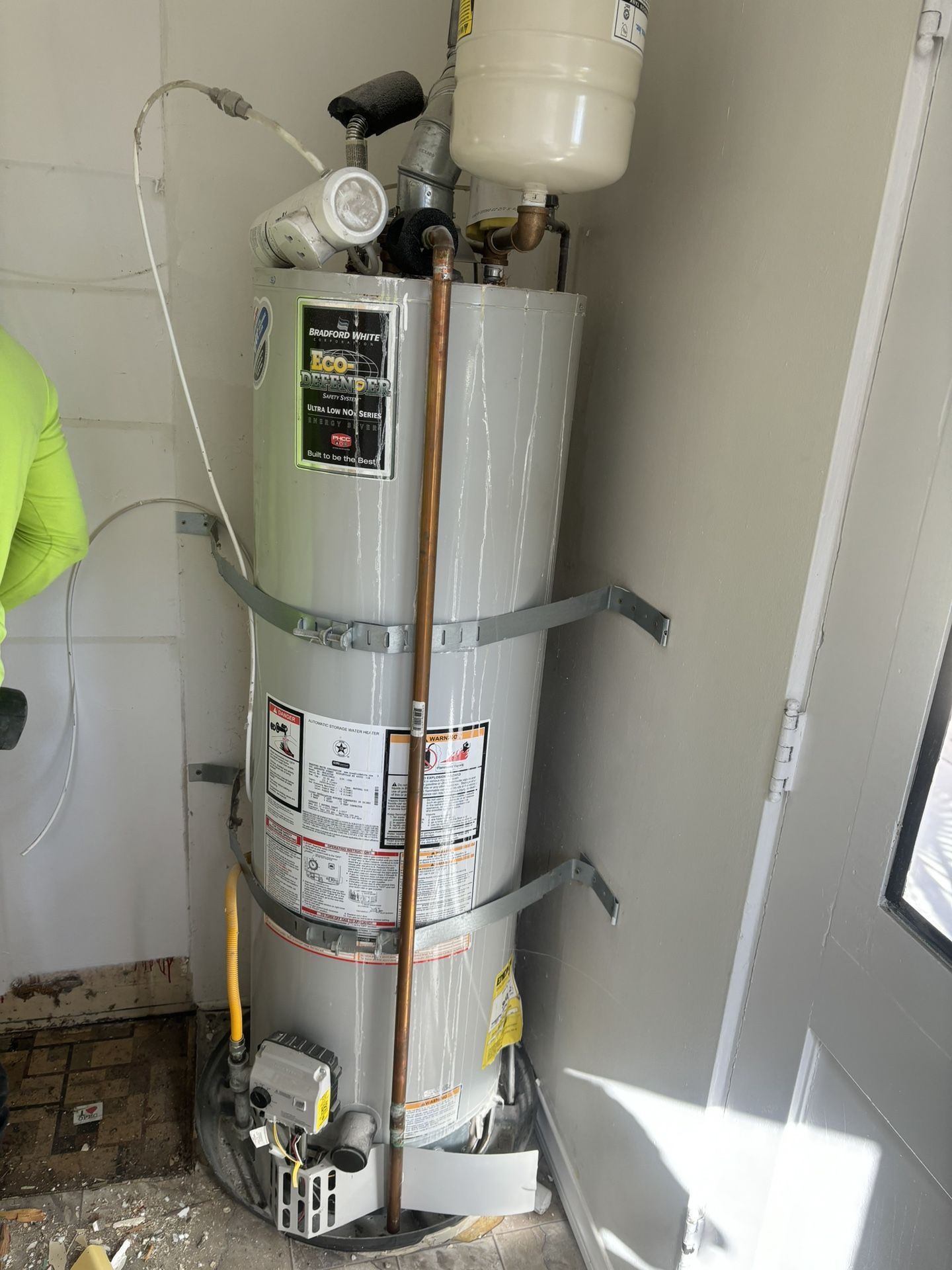 Water Heater 