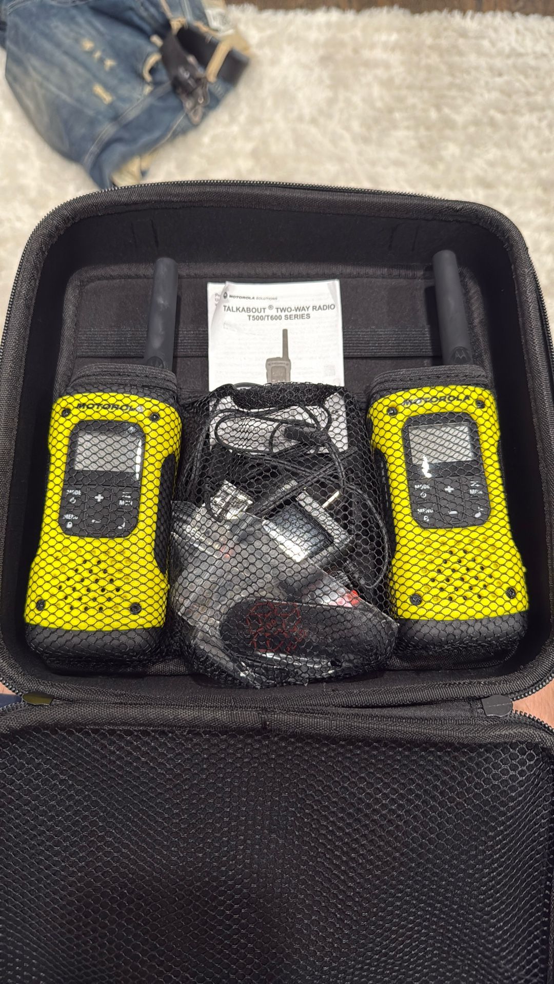 Motorola Walkie-Talkies (2pk)