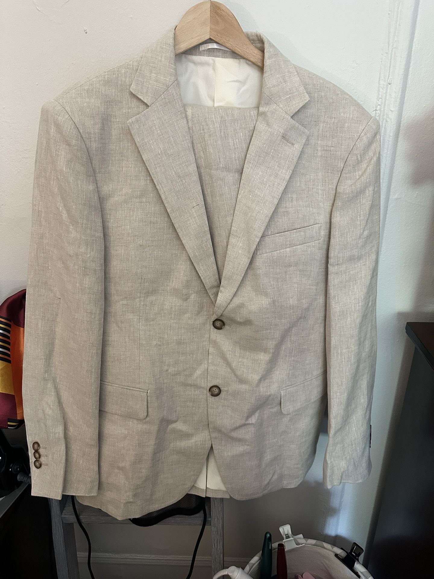 Hockerty Linen Suit 