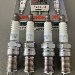90813 TR5AI-13 NGK | Laser Iridium Spark Plugs 4x
