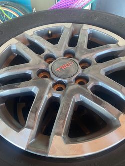 Llantas Nuevas Con Sus Rines. 17