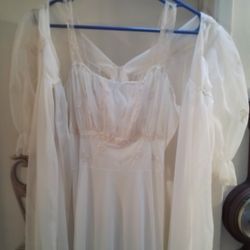 Vintage Peignoir Set